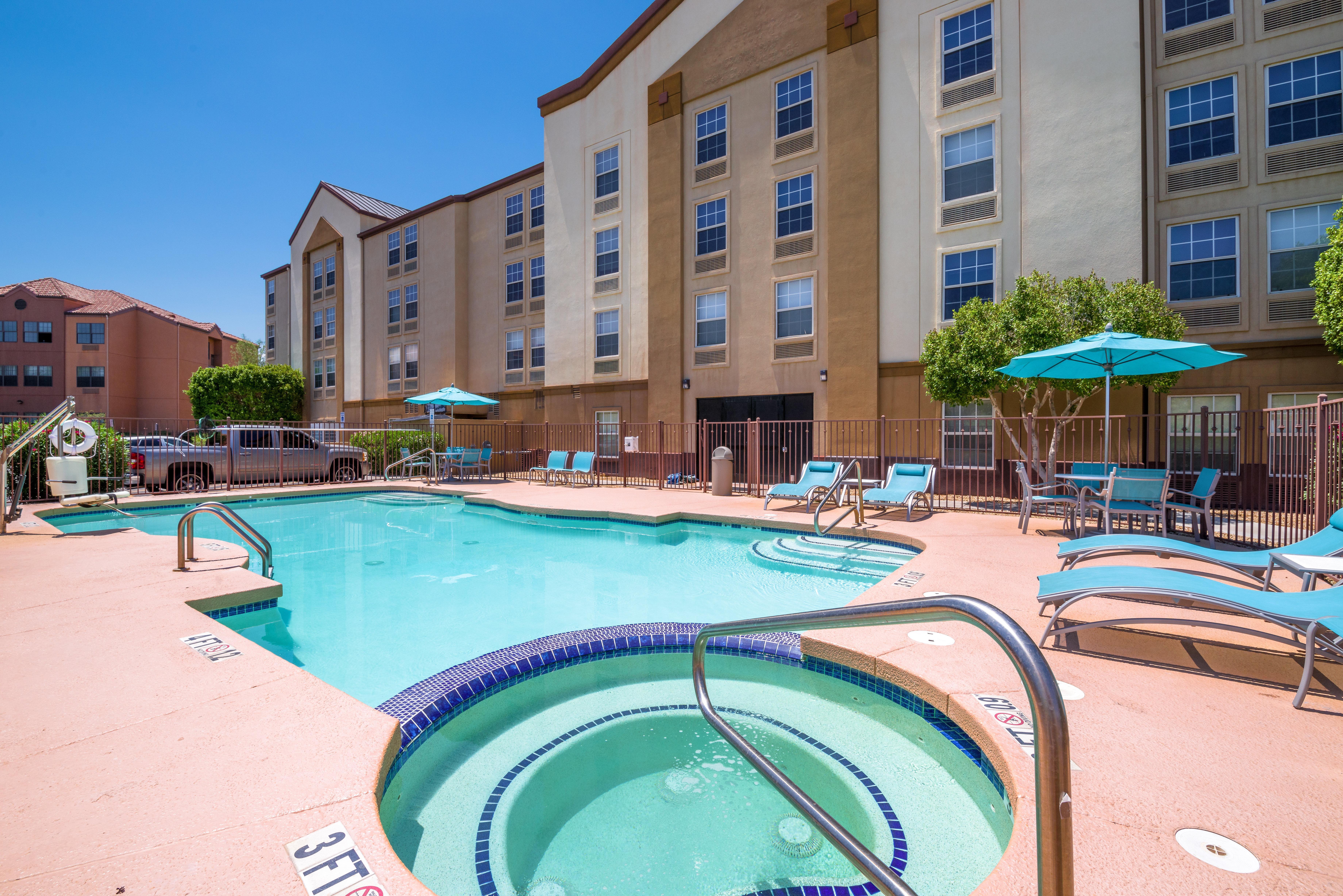 Holiday Inn Express Phoenix-Airport/University Drive By Ihg Kültér fotó